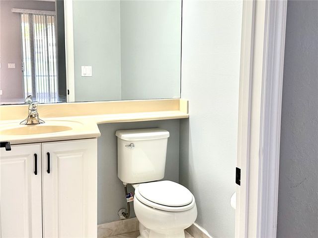 1886 Grey Falcon Circle SW, Vero Beach, FL 32962