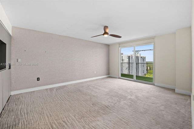 2801 NE 183rd St 1801W, Aventura, FL 33160