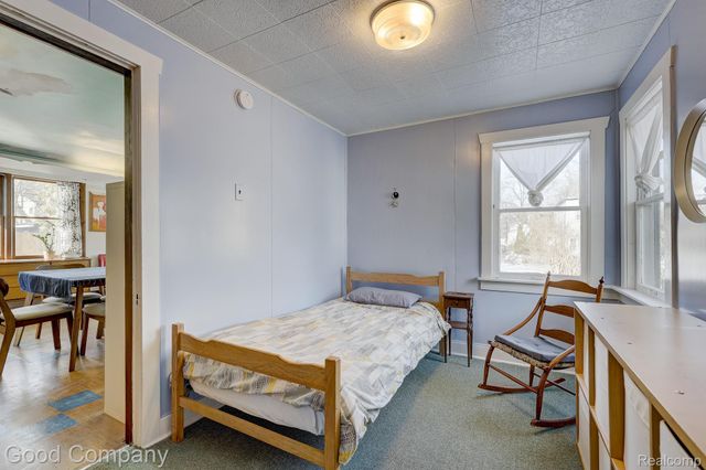 8503 Colgate Street, Oak Park, MI 48237