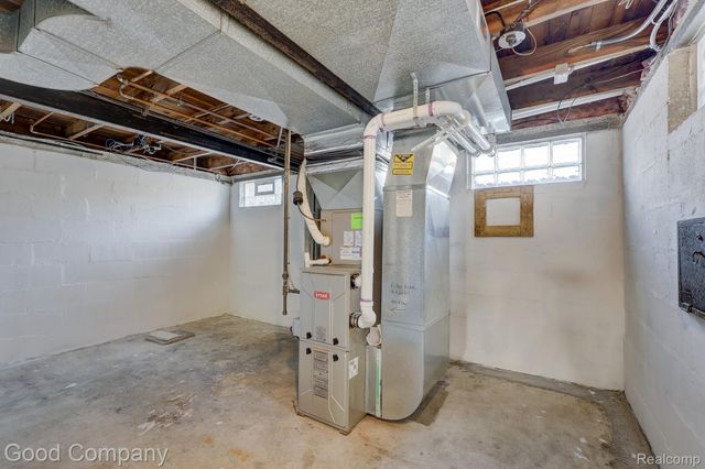 8503 Colgate Street, Oak Park, MI 48237