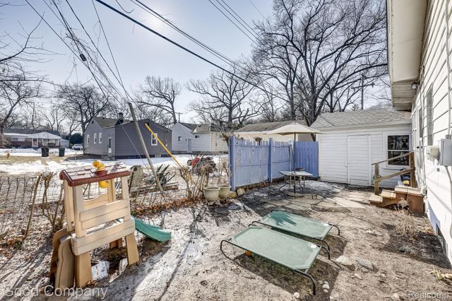 8503 Colgate Street, Oak Park, MI 48237