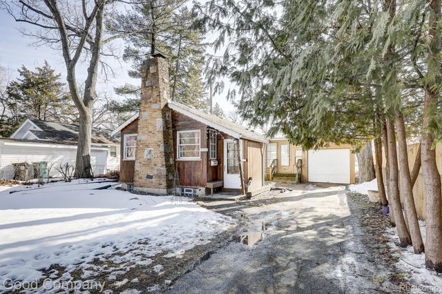 8503 Colgate Street, Oak Park, MI 48237