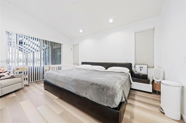 2994 Oakbrook Dr, Weston, FL 33332