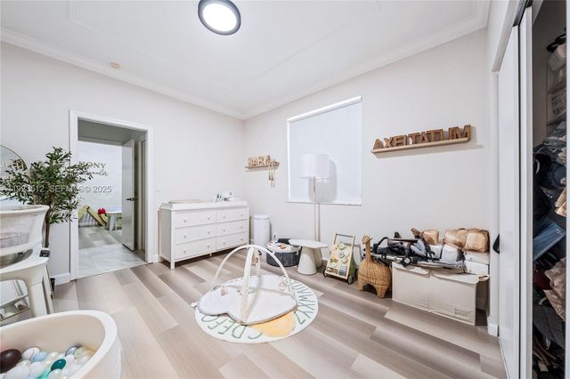 2994 Oakbrook Dr, Weston, FL 33332