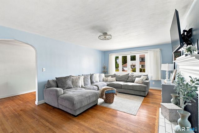 24 Governor Street, New Britain, CT 06053