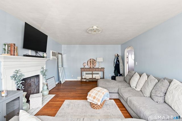 24 Governor Street, New Britain, CT 06053