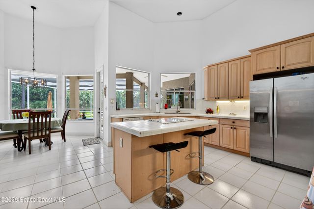 900 Bluegrass Lane, Rockledge, FL 32955