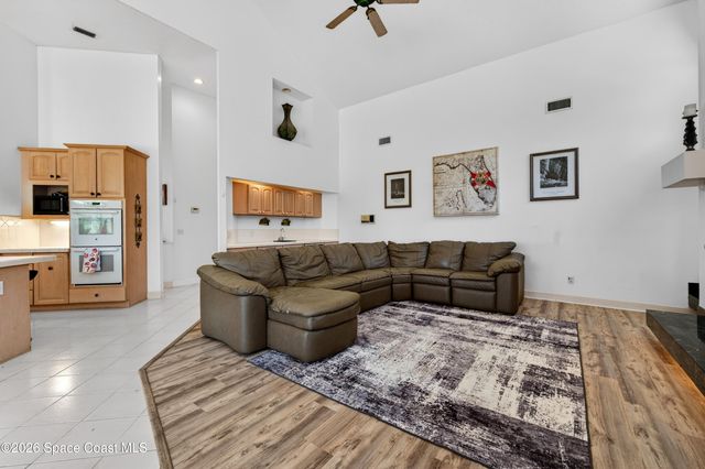 900 Bluegrass Lane, Rockledge, FL 32955