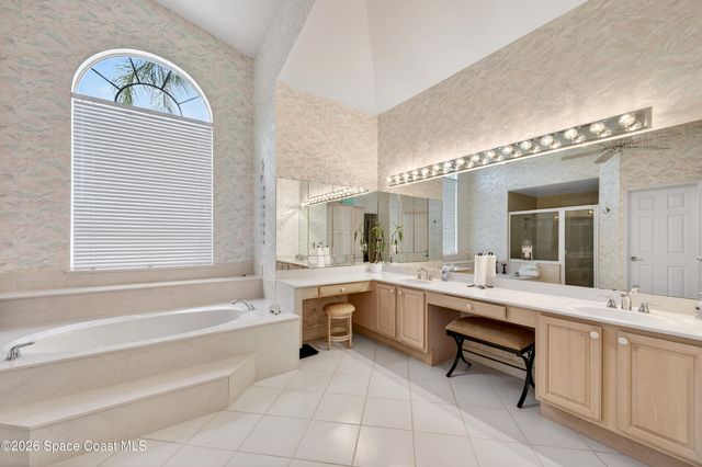900 Bluegrass Lane, Rockledge, FL 32955
