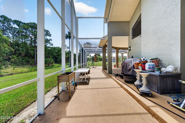 900 Bluegrass Lane, Rockledge, FL 32955