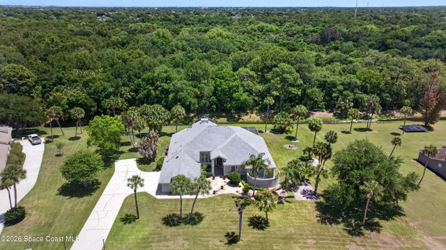 900 Bluegrass Lane, Rockledge, FL 32955