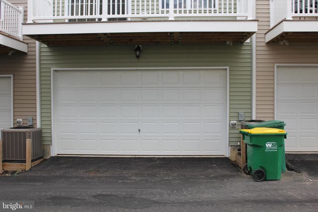 1331 PARISH AVE, Claymont, DE 19703