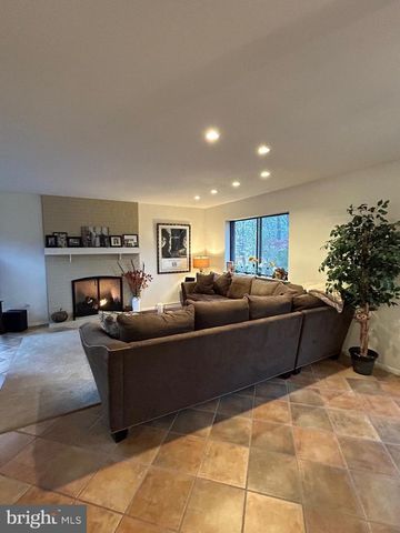 20 JEFFERSON PL, Bernville, PA 19506