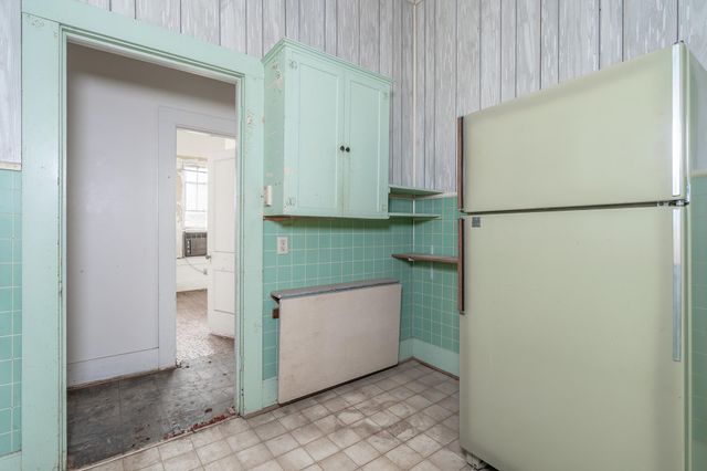 1621 S College ST, Georgetown, TX 78626