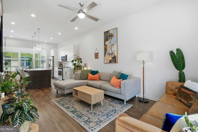 179 Color Circle SE, Atlanta, GA 30317