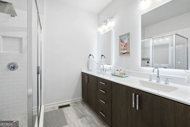 179 Color Circle SE, Atlanta, GA 30317