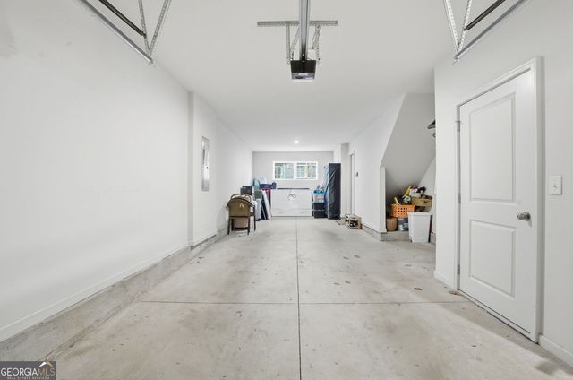 179 Color Circle SE, Atlanta, GA 30317