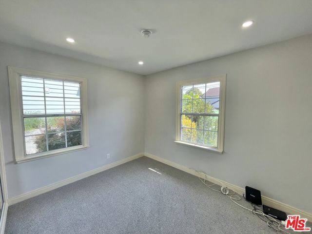 3490 Federal Avenue, Los Angeles, CA 90066