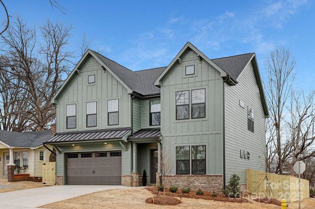 600 Campus Street, Charlotte, NC 28216