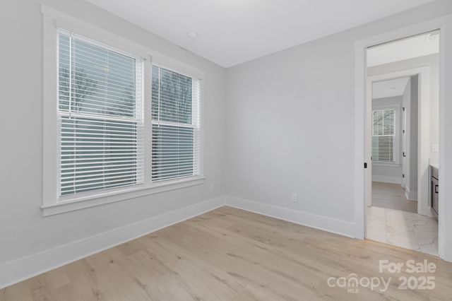 600 Campus Street, Charlotte, NC 28216