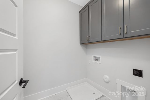 600 Campus Street, Charlotte, NC 28216