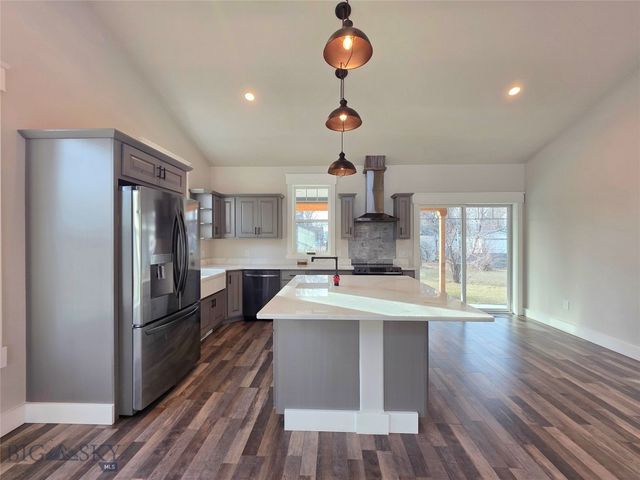 509 Broadway Street, Willow Creek, MT 59760