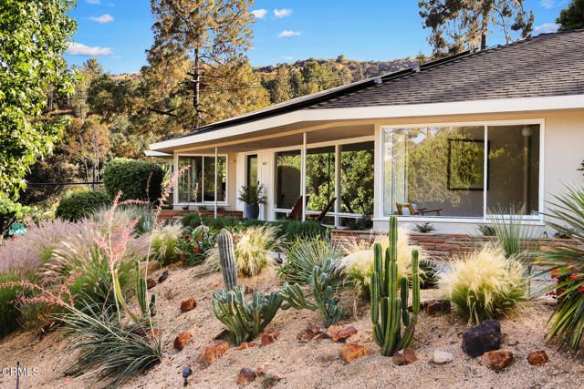 1620 Knollwood Drive, Pasadena, CA 91103