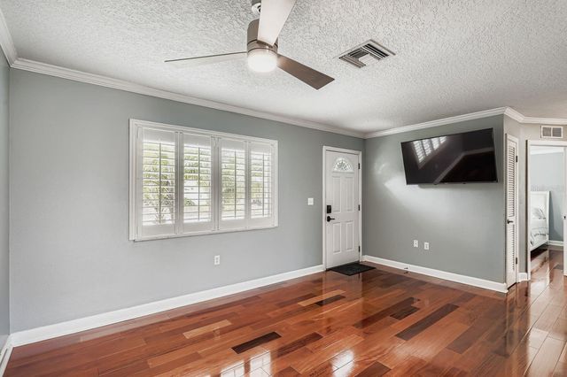 6463 109TH AVENUE N, Pinellas Park, FL 33782