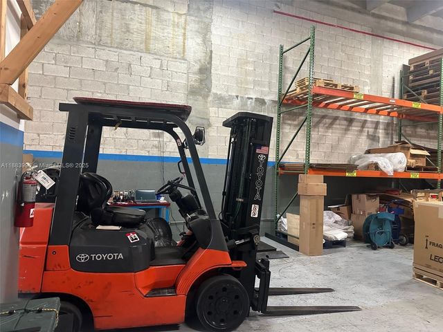 85 Ave NW 68 St, Miami, FL 33166