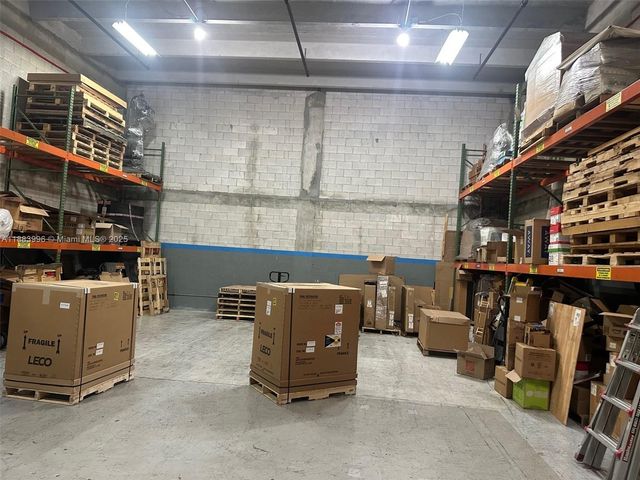 85 Ave NW 68 St, Miami, FL 33166