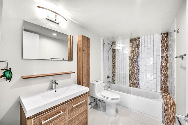 1880 S Ocean Drive TS-601, Hallandale Beach, FL 33009