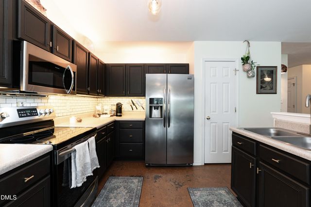 3004 Softwind Drive, Clayton, NC 27520