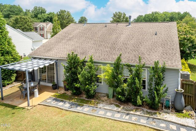 3004 Softwind Drive, Clayton, NC 27520