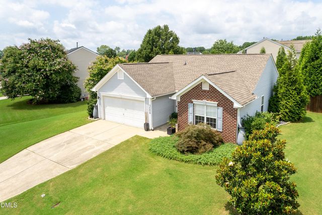 3004 Softwind Drive, Clayton, NC 27520