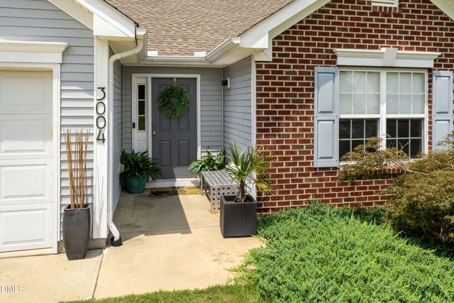 3004 Softwind Drive, Clayton, NC 27520