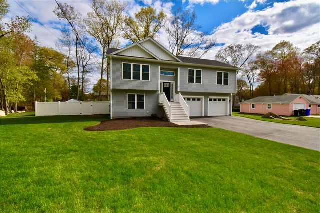 81 Lonsdale Street, West Warwick, RI 02893