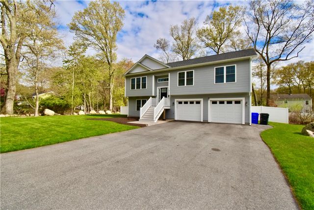 81 Lonsdale Street, West Warwick, RI 02893