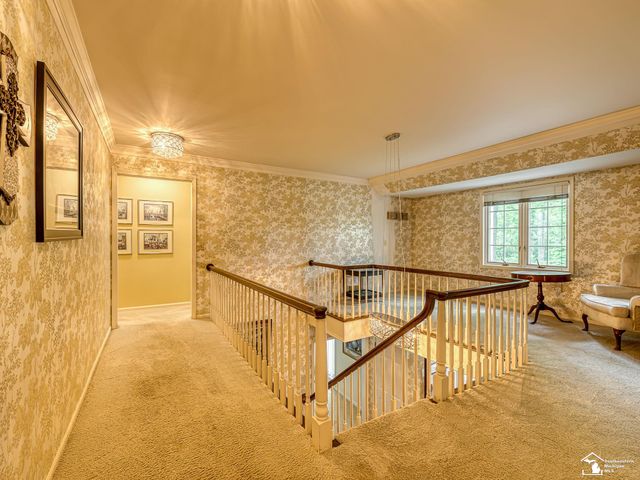 1065 Hollywood Drive, Monroe, MI 48162