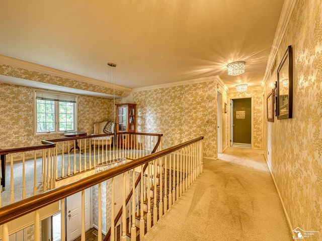 1065 Hollywood Drive, Monroe, MI 48162