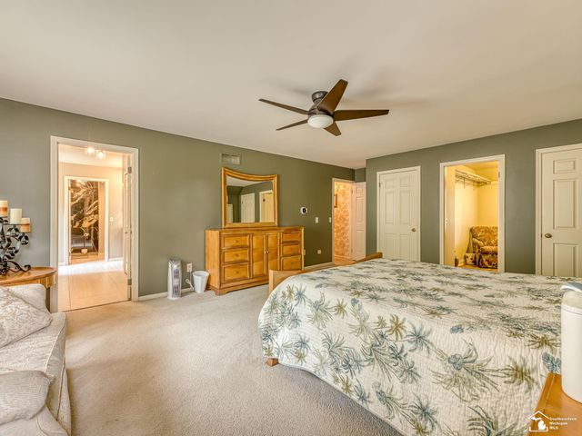 1065 Hollywood Drive, Monroe, MI 48162