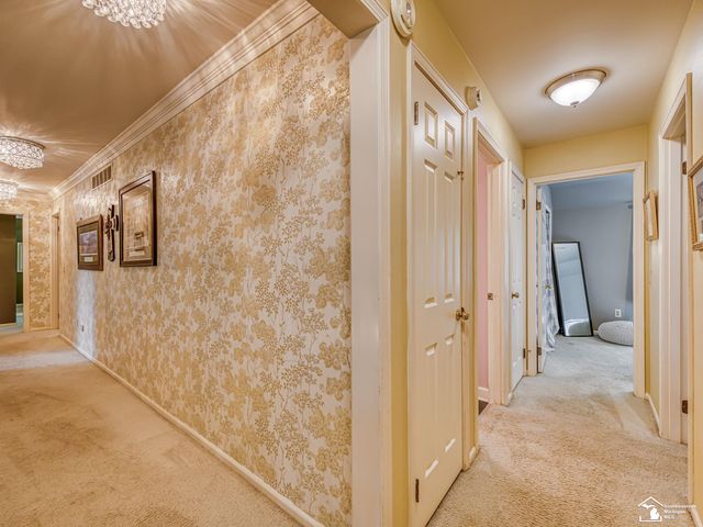 1065 Hollywood Drive, Monroe, MI 48162