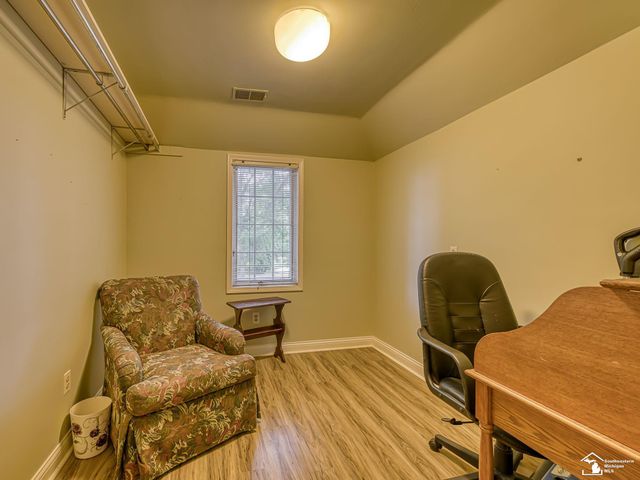 1065 Hollywood Drive, Monroe, MI 48162