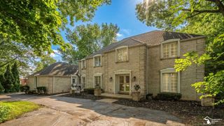 1065 Hollywood Drive, Monroe, MI 48162