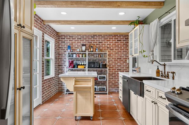1163 Tyler Street, Salinas, CA 93906