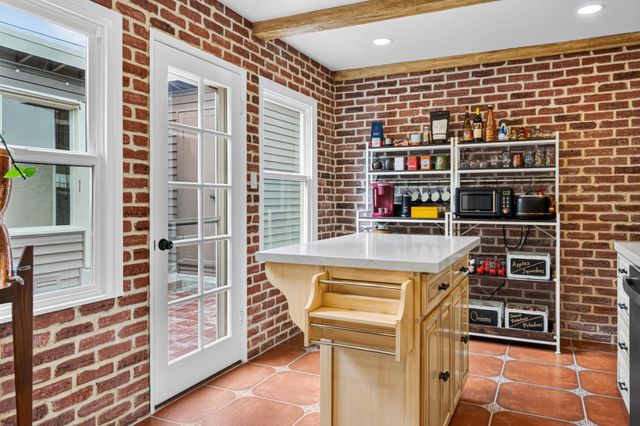 1163 Tyler Street, Salinas, CA 93906