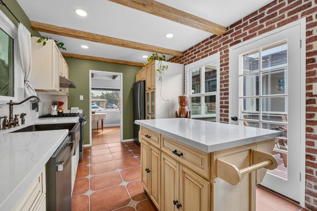 1163 Tyler Street, Salinas, CA 93906