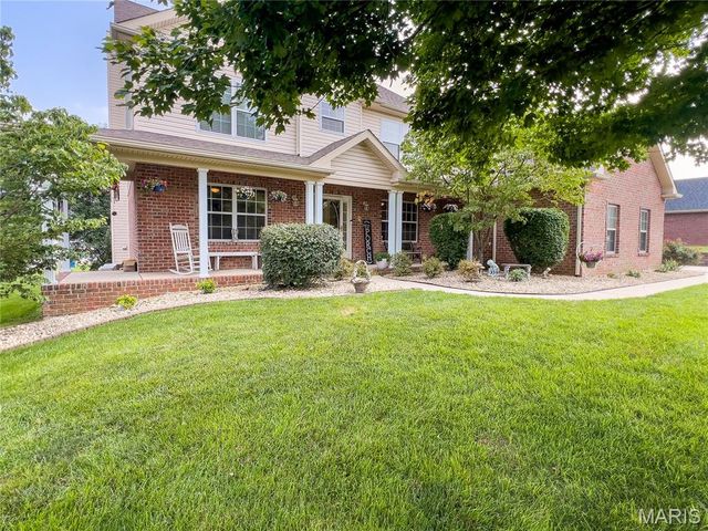 1524 Caleb Court, Swansea, IL 62226