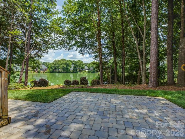 10119 Victoria Mill Court, Charlotte, NC 28277