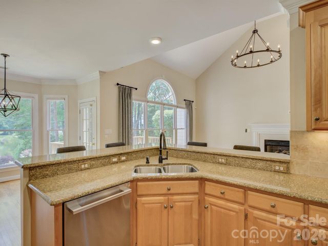 10119 Victoria Mill Court, Charlotte, NC 28277