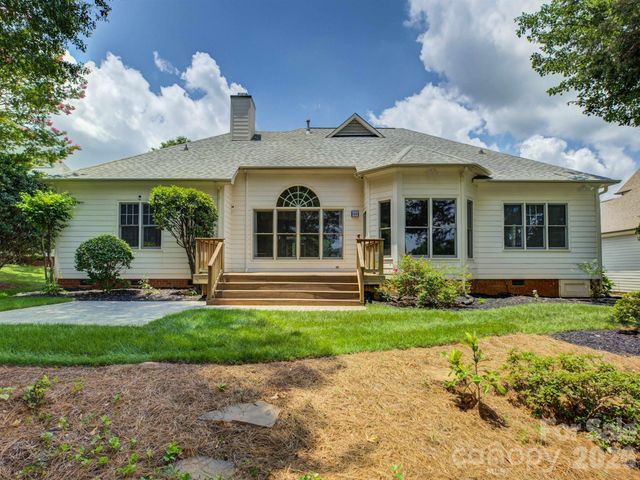 10119 Victoria Mill Court, Charlotte, NC 28277